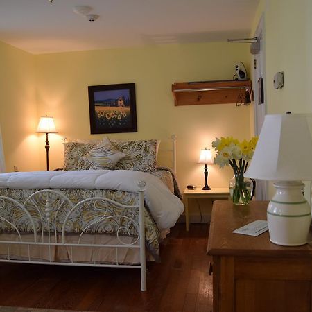 The New Hampshire Mountain Inn Wilmot Eksteriør billede
