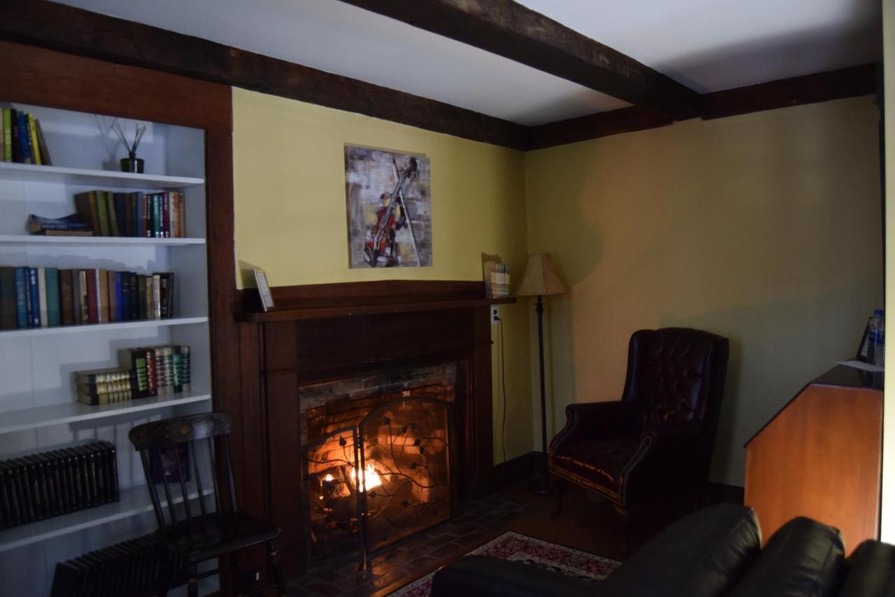 The New Hampshire Mountain Inn Wilmot Eksteriør billede